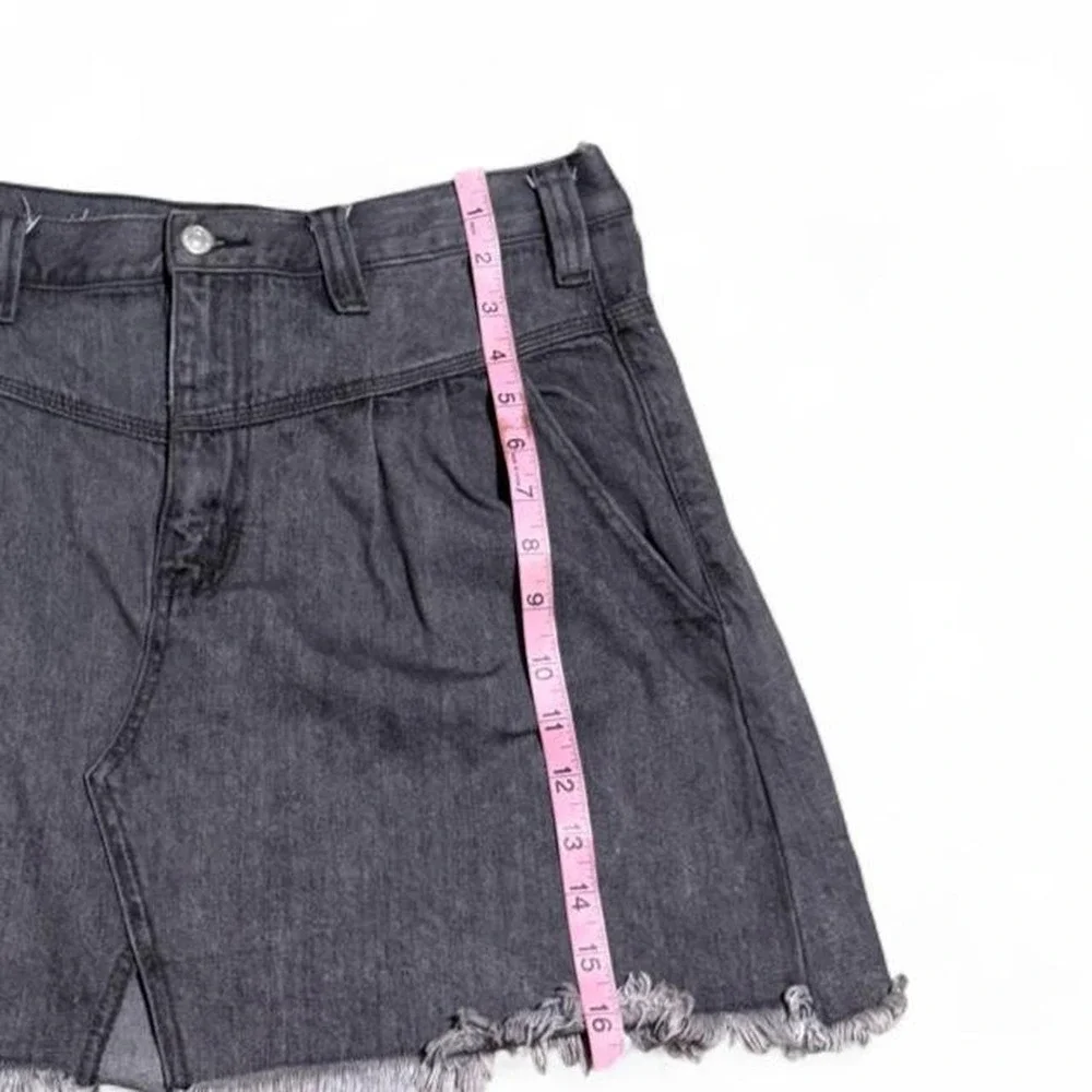 Free People Sidecar Denim Mini Skirt Black Raw Hem High Rise Size 31